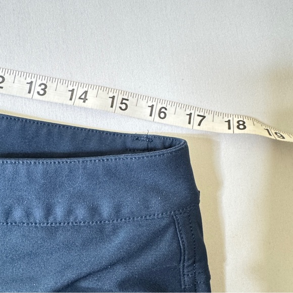 Lululemon navy pants/33x32 - Picture 6 of 7